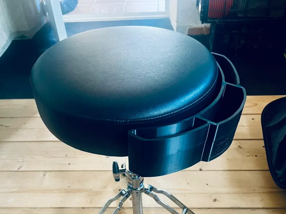 Soporte para celular: Drum phone holder. Referencia del modelo original.