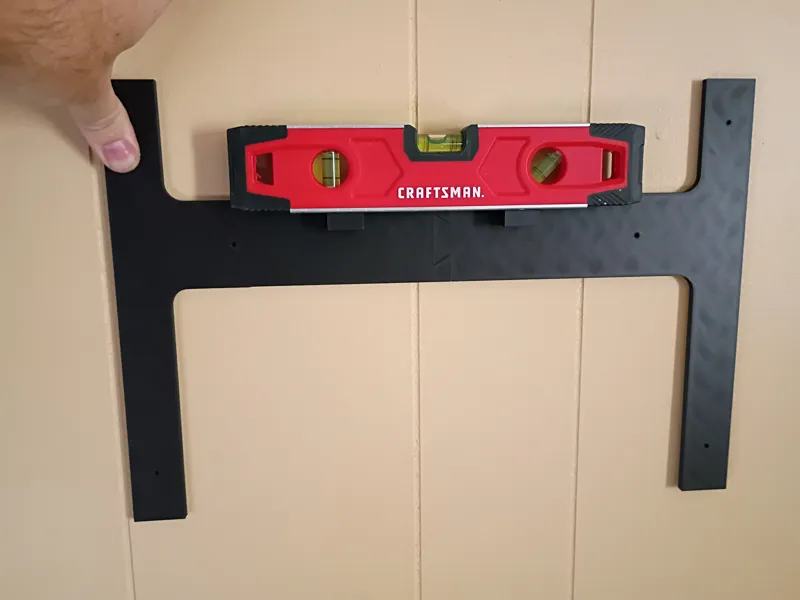 Screw template for AMS wall mount bracket