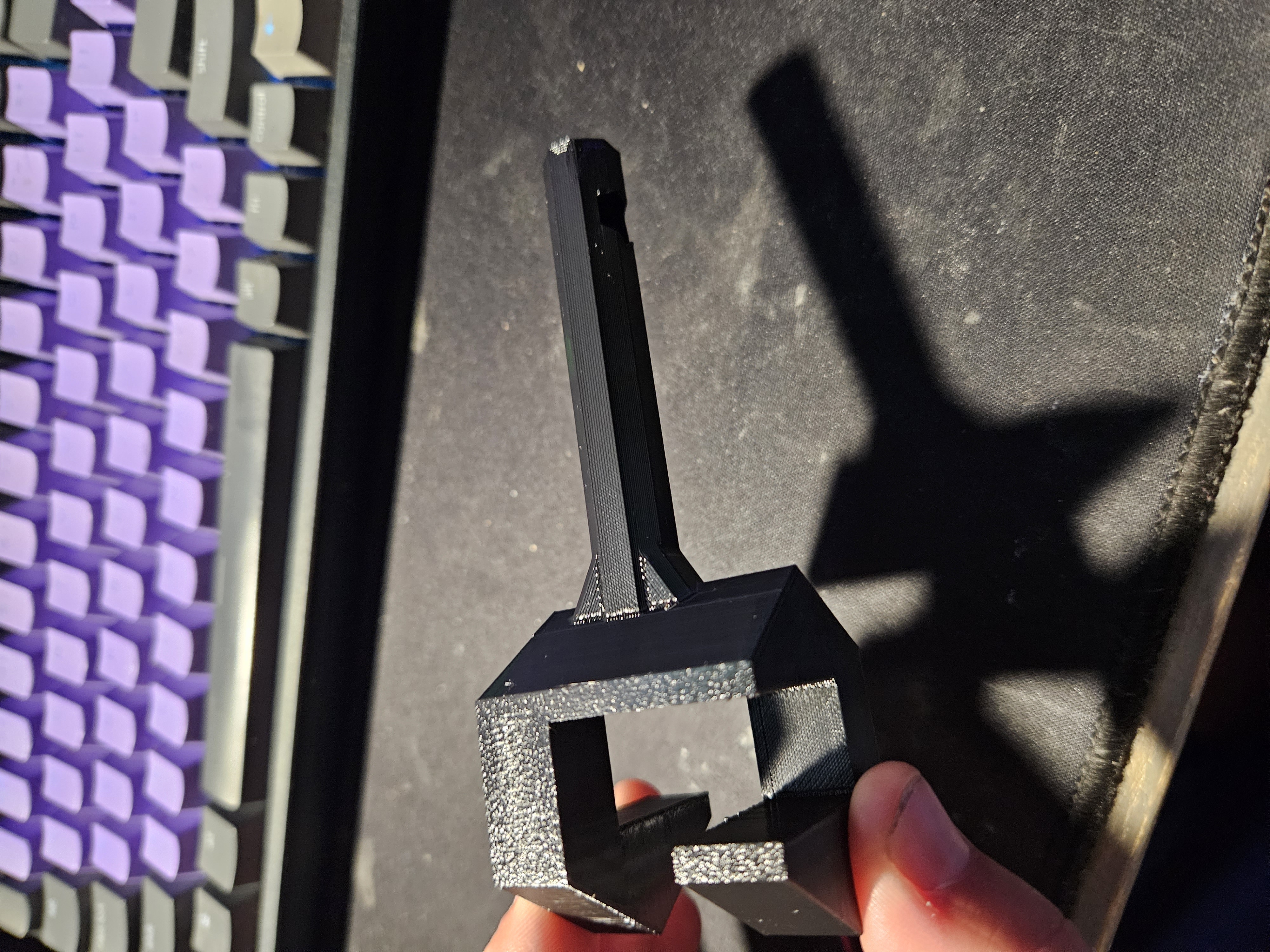 Miniatura 5 do modelo 3D Rig Rack - Hard Hat Hanger