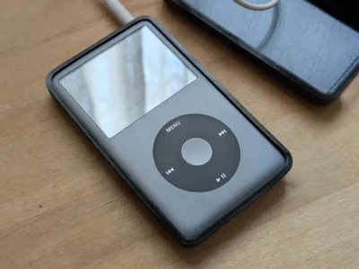 iPod Classic 7th TPU case (also with lanyard hole)