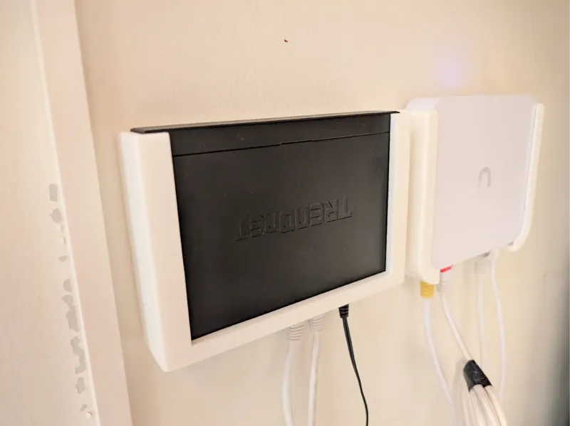Trendnet TEG-S350 Wall mount