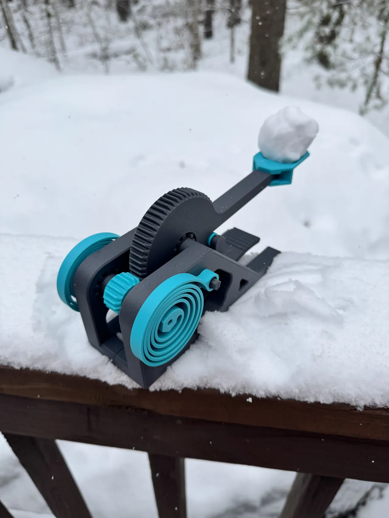 Winter Catapult - Snowball Fight view 3