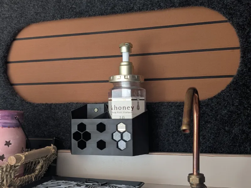 Soap dispenser holder