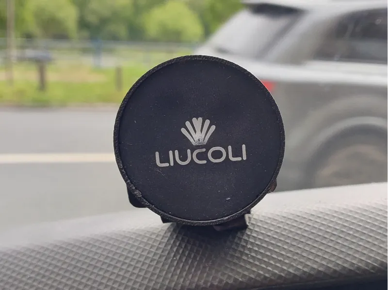 Magnet-Halter Smartphone Auto