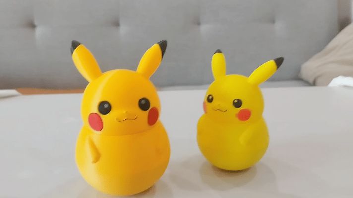 宝可梦皮卡丘不倒翁玩具