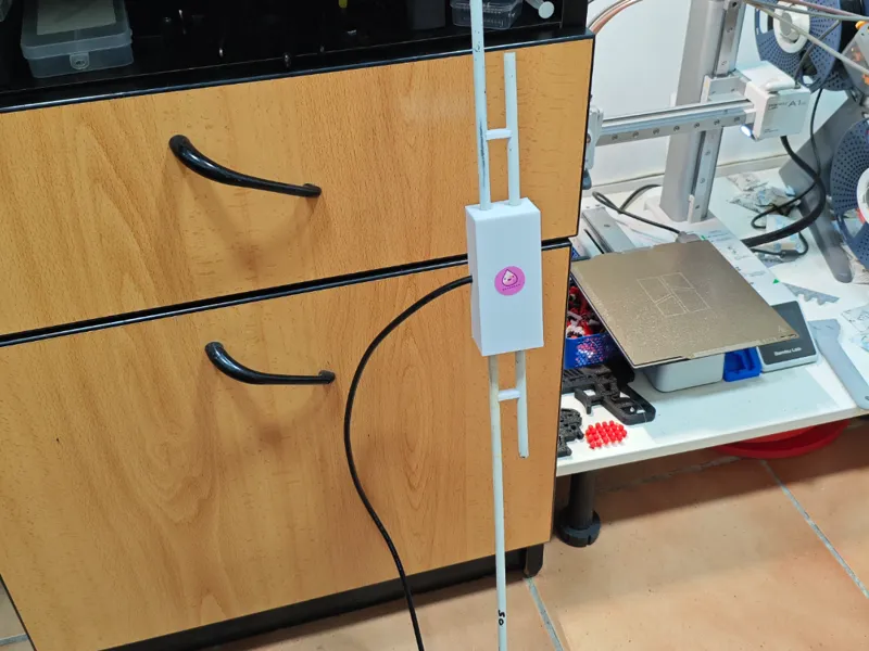 Antena Dipolo Bibanda VHF/UHF – impreso en 3D