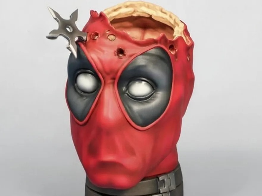 deadpool porta attrezzi/ portapenne