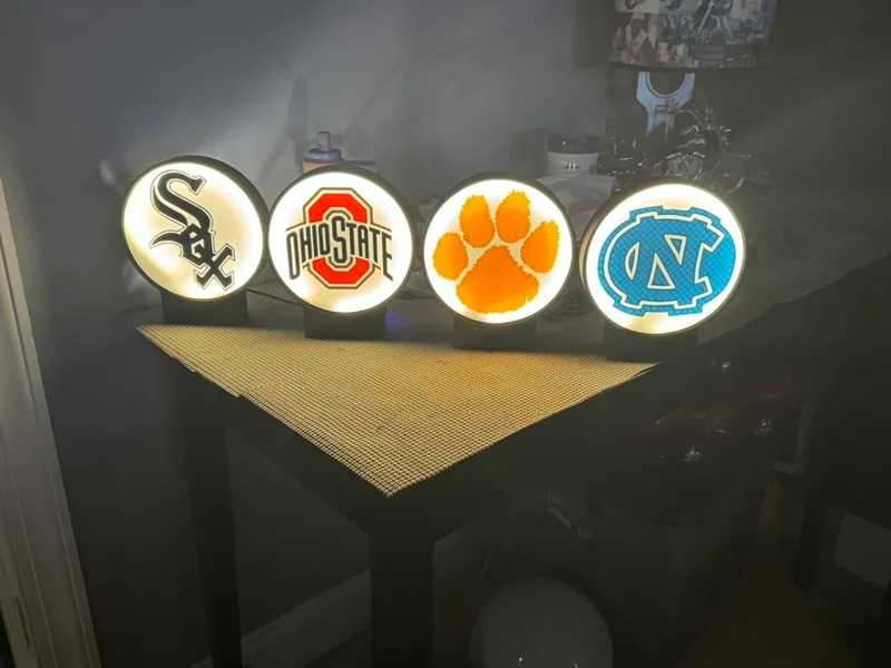 Light box houseing, stand, and retainer ring