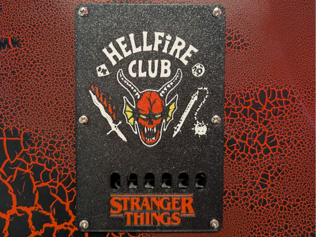 Stranger things style backplate for Stratocaster