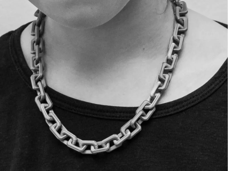 Chain: 60 cm (50 links) print-in-place chain