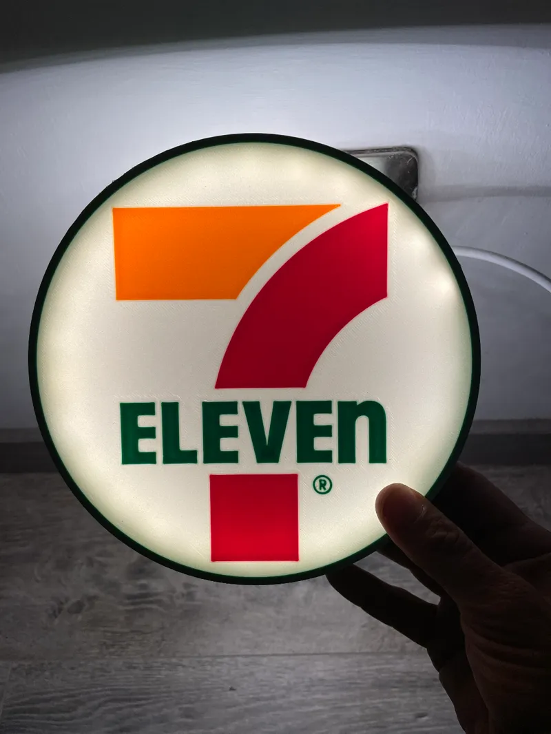 7ELEVEN led lamp