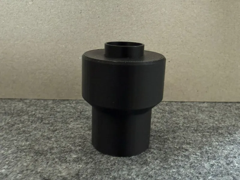 Motor alignment for convection oven fan