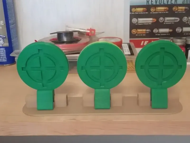 Targets with rings and stand