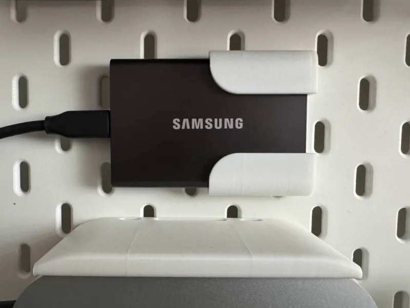 Skadis mount for Samsung T7 SSD