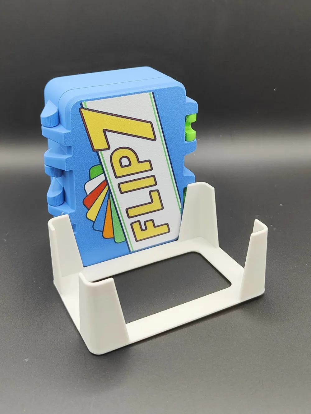 Flip 7 Card Box - SnapLock - Free 3D Print Model - MakerWorld Flip 7 Card Box - SnapLock - Free 3D Print Model - MakerWorld