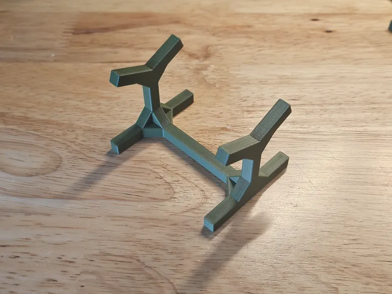 1/10th Scale Munitions Y-Stand