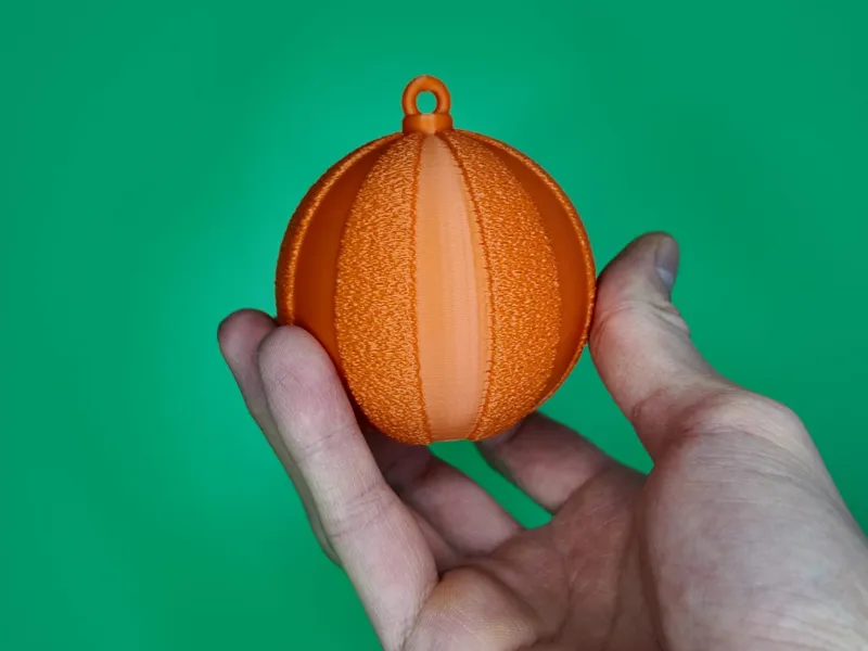 Christmas ball (fuzzy skin)
