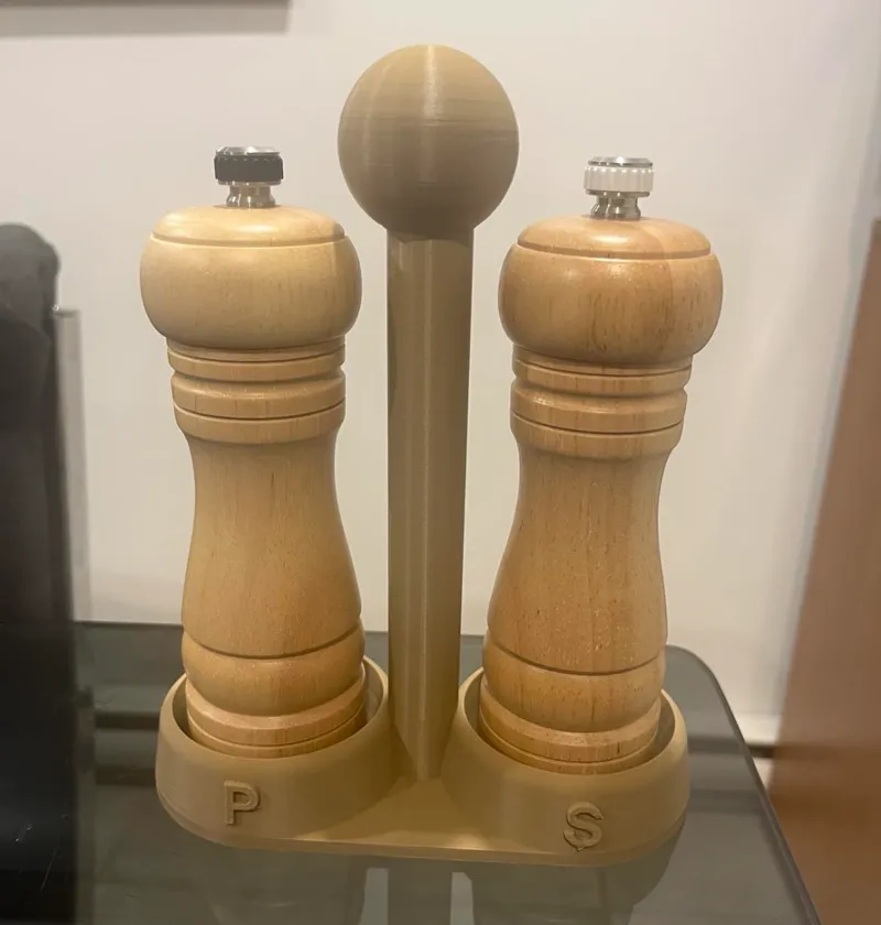Salt & Pepper Stand