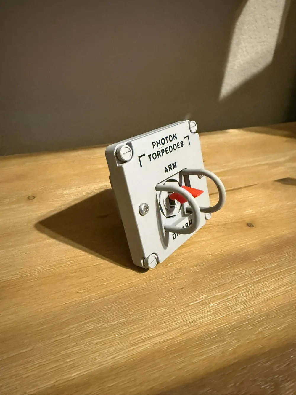 Star Trek Photon Torpedoes Sci-Fi Toggle Switch - Free 3D Print Model ...