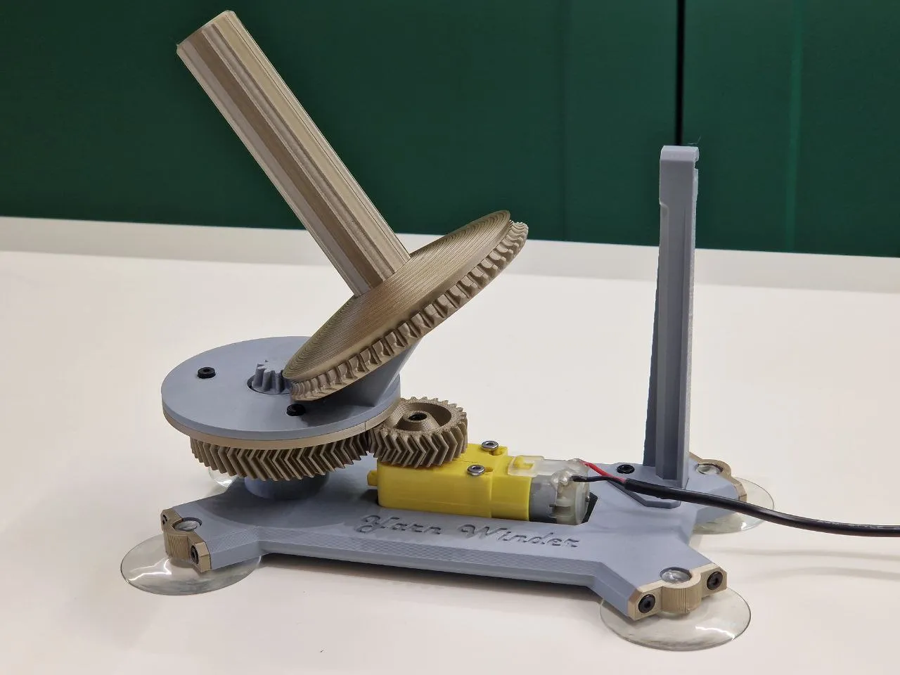 Motorized USB Yarn Winder view 3