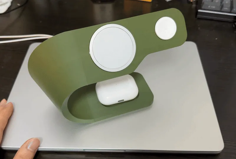 ArcDock: All-in-One Apple Device Dock view 4