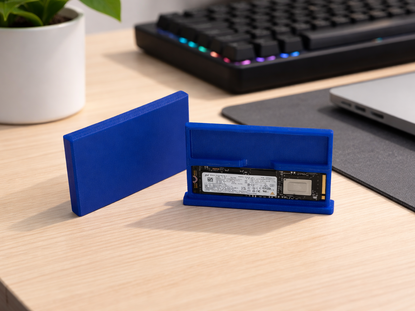 M.2 NVMe SSD Storage Case – Holds 2 Drives
