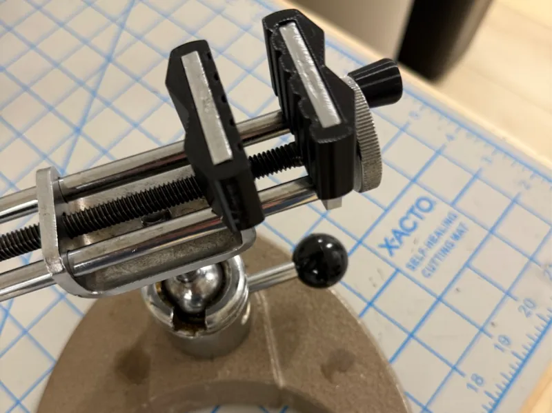 Parts for a vintage Dytek Line Master LM204 Vise