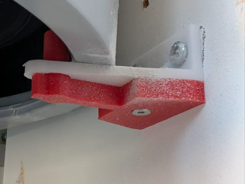 Kitchen bin stopper