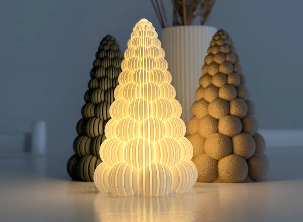 Bubbly Christmas Trees view 2