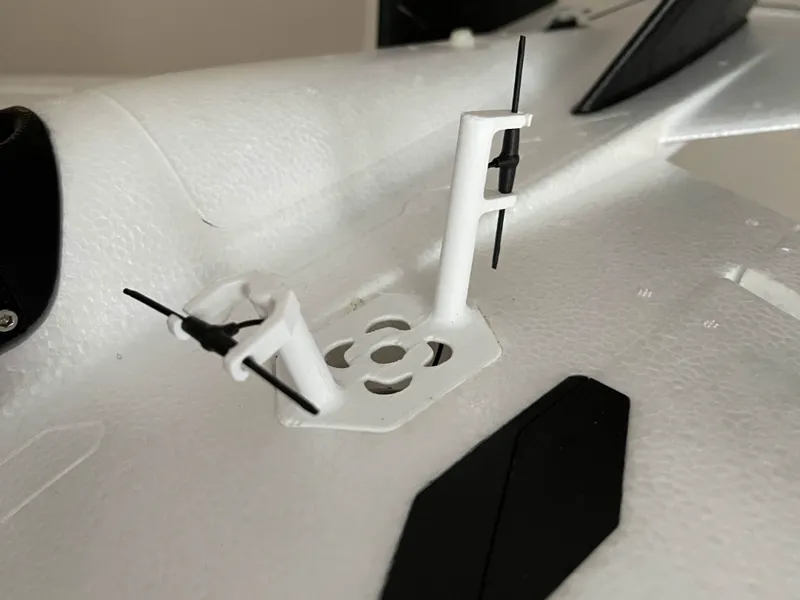 AtomRC Penguin Dual Antenna ELRS RX mount