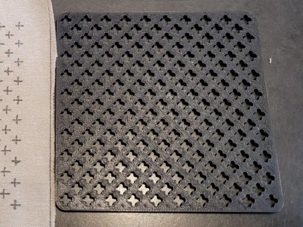https://makerworld.bblmw.com/makerworld/model/US8e80f95a6d0edc/design/2024-09-15_4ae5a254fd934.webp