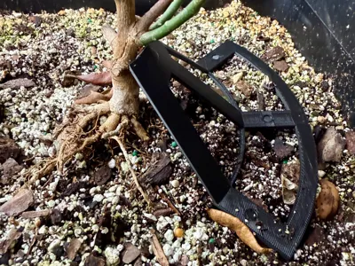 Mini Tree Support – for Small Potted Trees