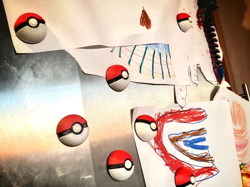 Pokemag – Magnetic Ball Fridge Magnet