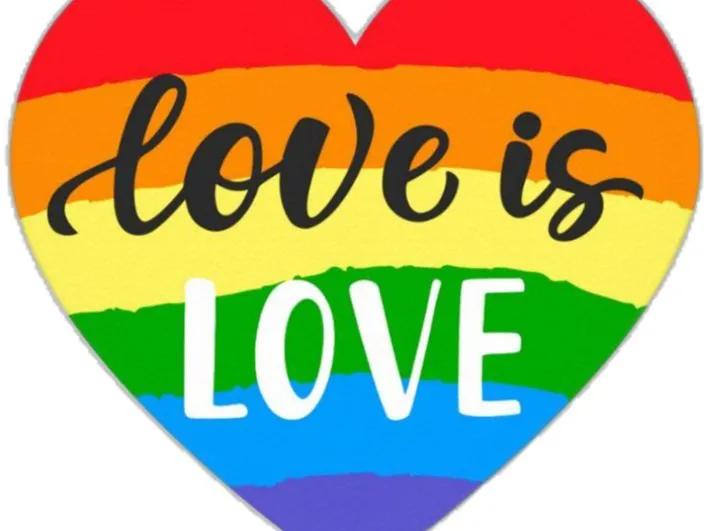 LLAVERO AMOR ES AMOR 