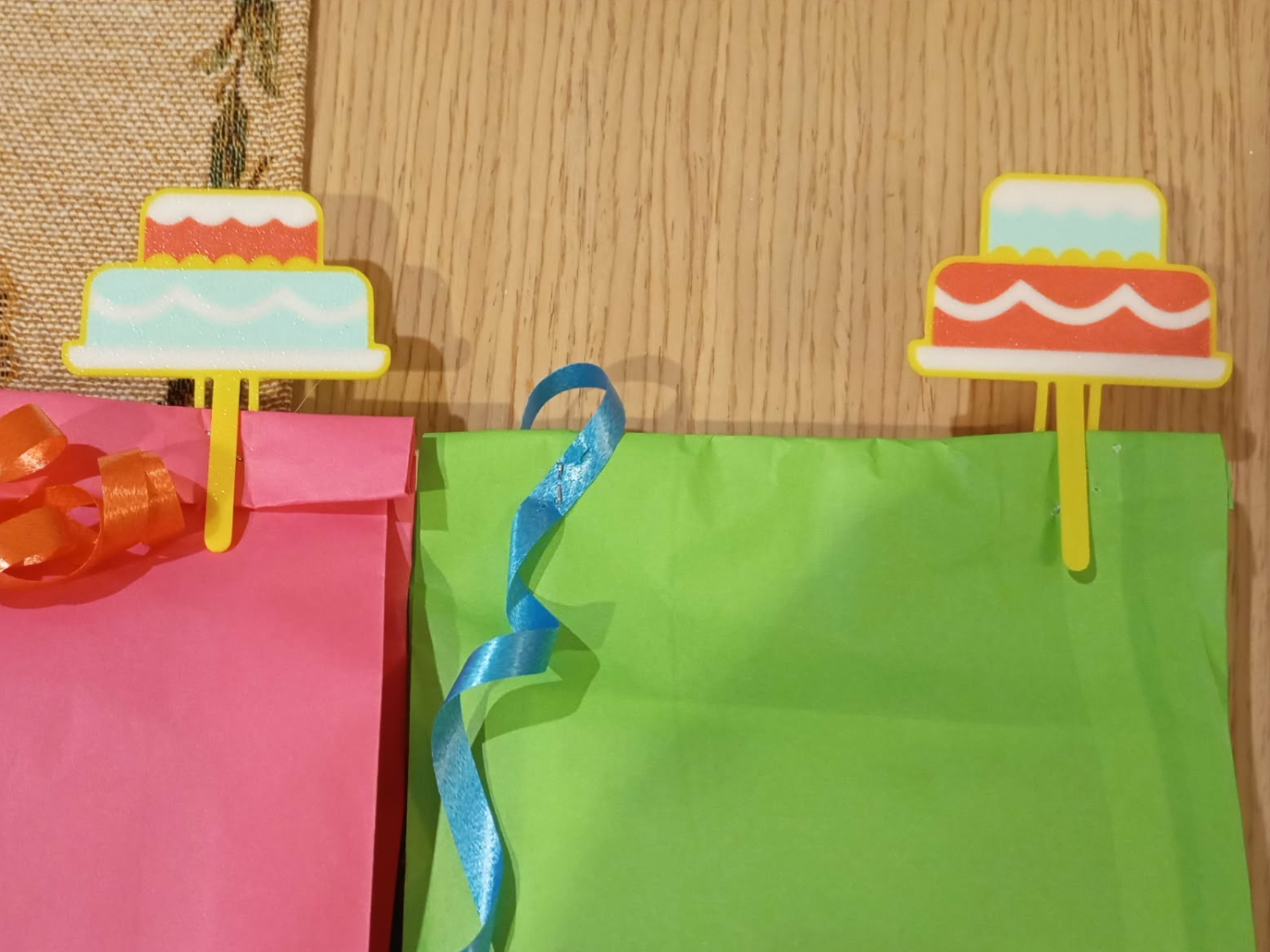 Birthday cake bookmark