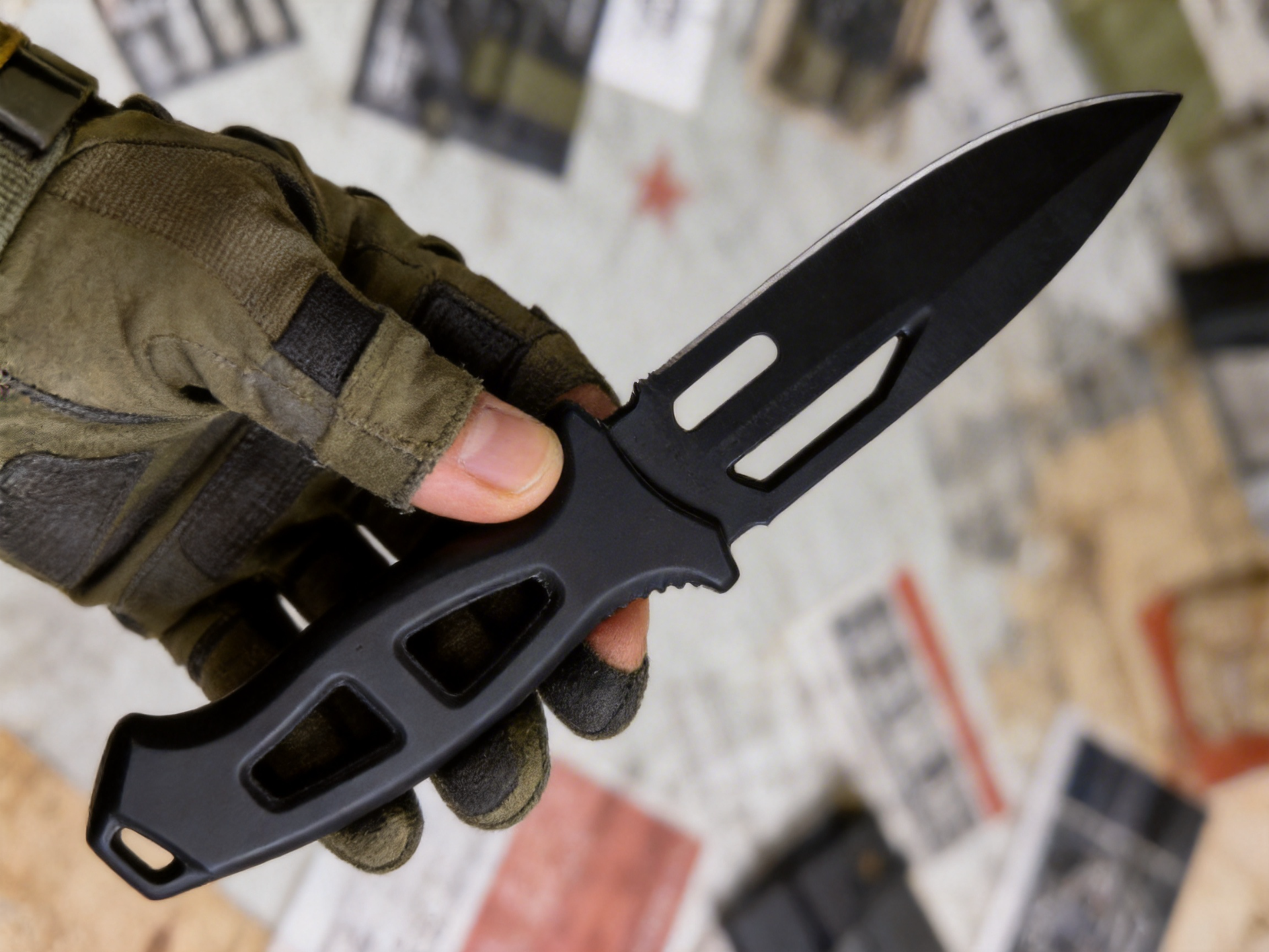 Corps Standard Hollow Hunting Tactical Dagger