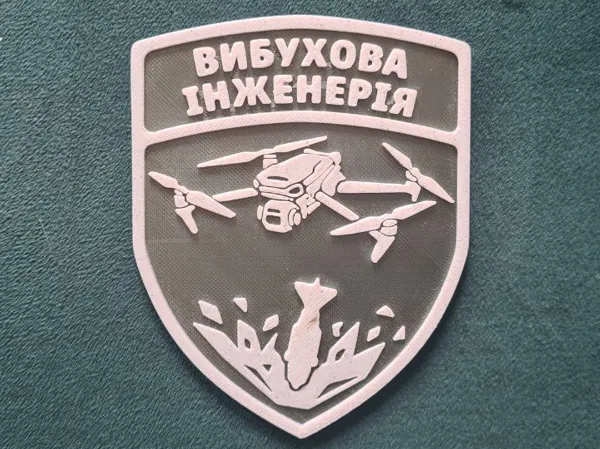 https://makerworld.bblmw.com/makerworld/model/US8ea18dbe1bd916/design/2025-05-04_646ecc09323ab.jpg