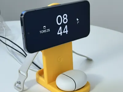 GDock: 3 in 1 Magsafe/Pixelsnap devices dock