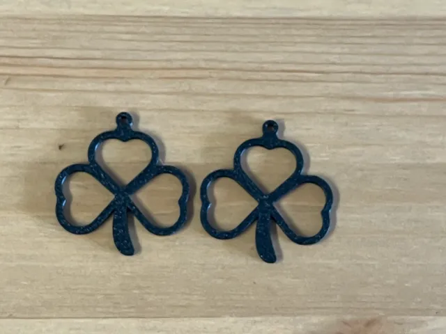 clover earrings