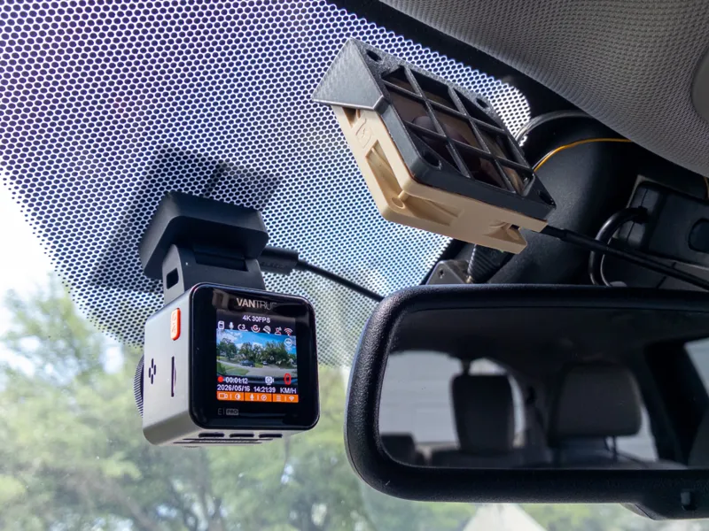 LAB808 Dashcam fan windshield bracket