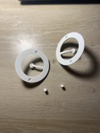V2 - mounting points and larger handle