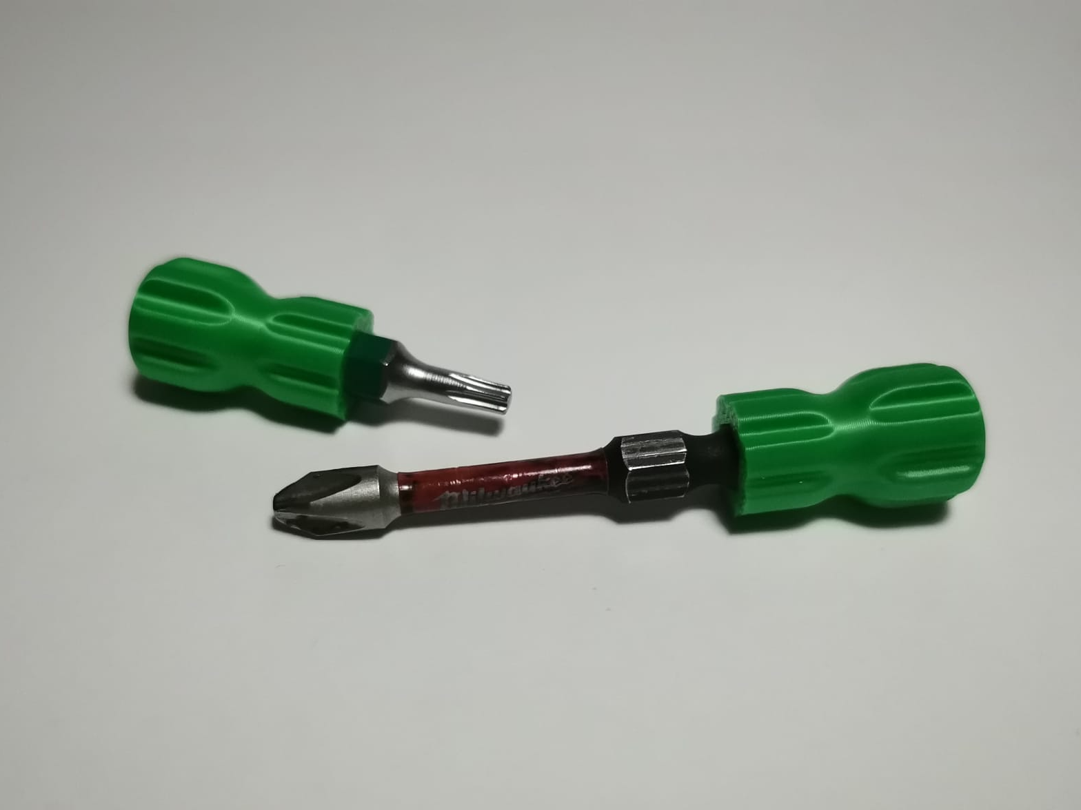 Micro Screwdriver Handle for Bits – 2.12g Print
