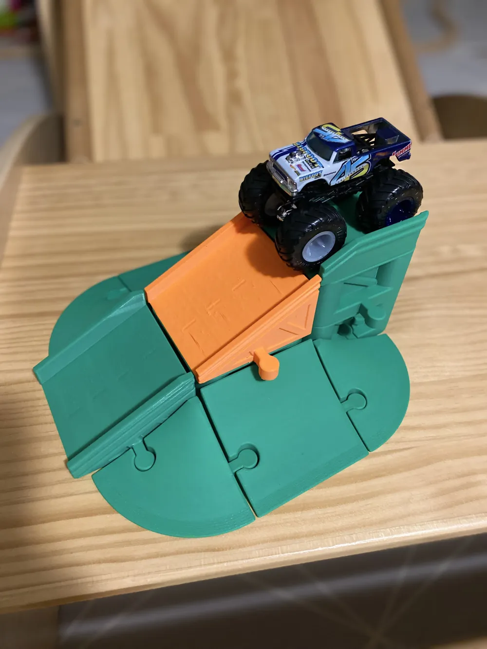 Hot Wheels Monster Truck Ramp Starter Set By DrKriegerAUS MakerWorld hot-wheels-monster-truck-ramp-starter-set-by-drkriegeraus-makerworld