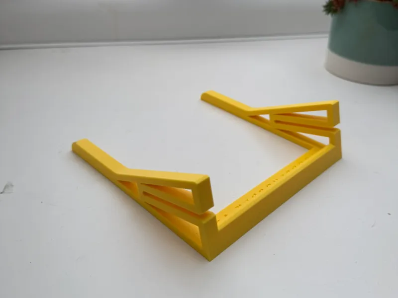 Puzzle Lid Holder