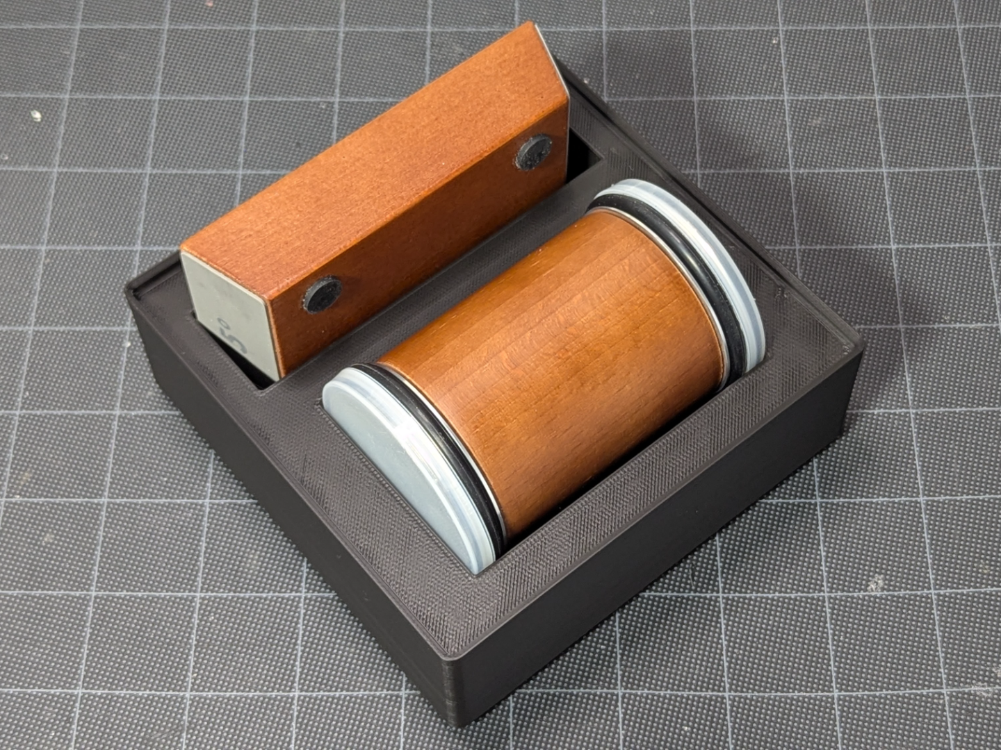 Parametric Roller Sharpener Gridfinity (e.g. Horl)