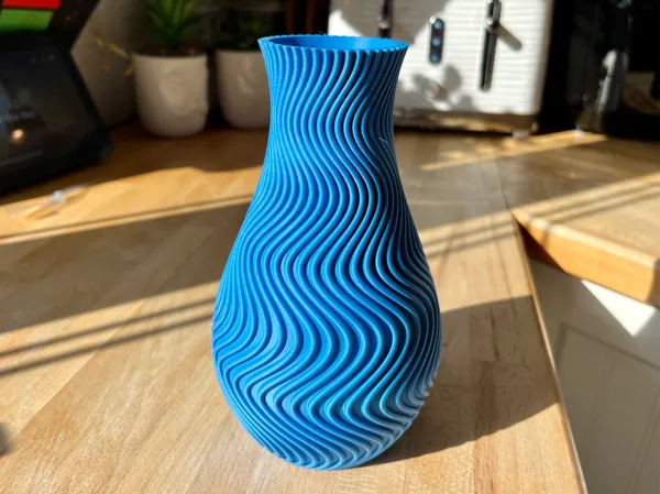https://makerworld.bblmw.com/makerworld/model/US8edbc40c1f2b7f/design/2025-03-08_674f955c42e1e.jpeg