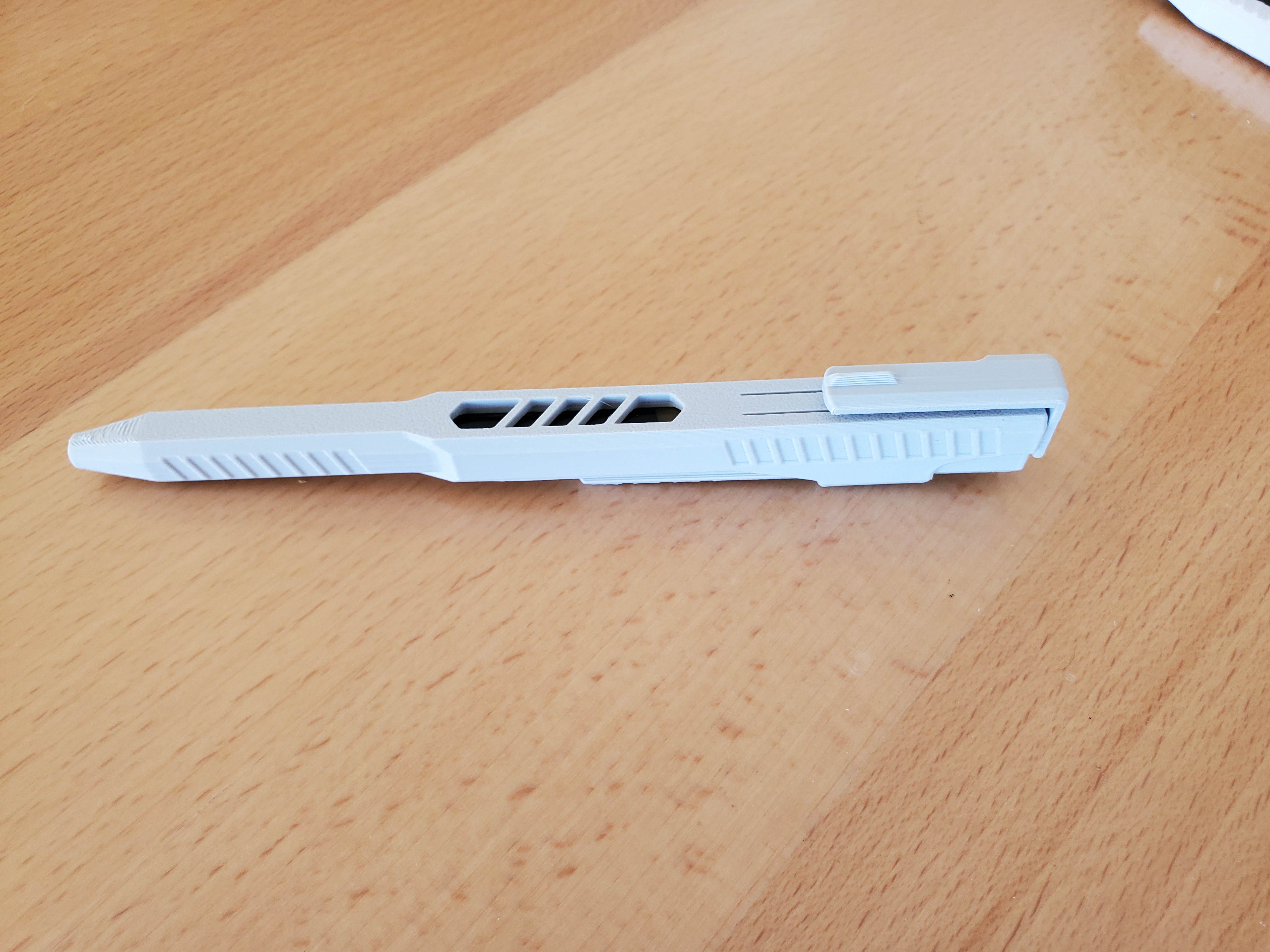 Miniatura 2 do modelo 3D Space Pen