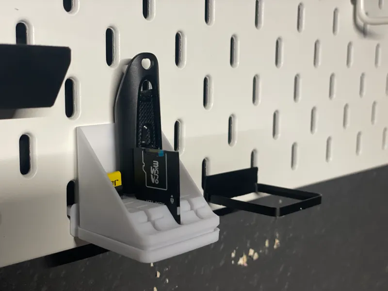 Gridfinity SD and USB holder 1x1 module