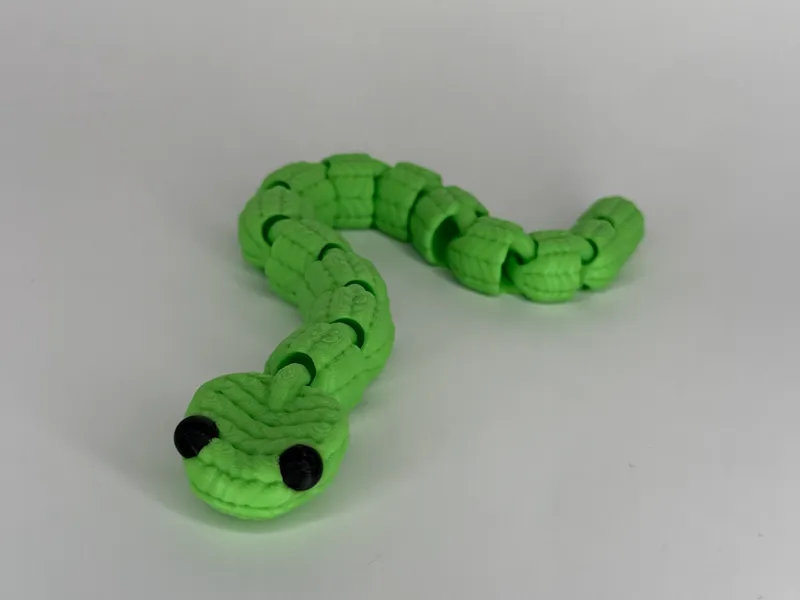 Knit Texture Articulated Sensory Snake NO AMS