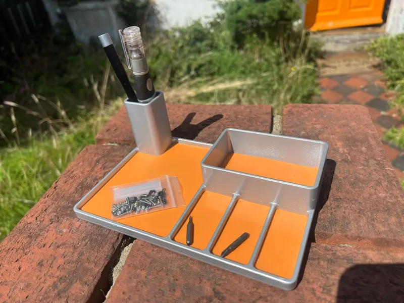 Small parts tray